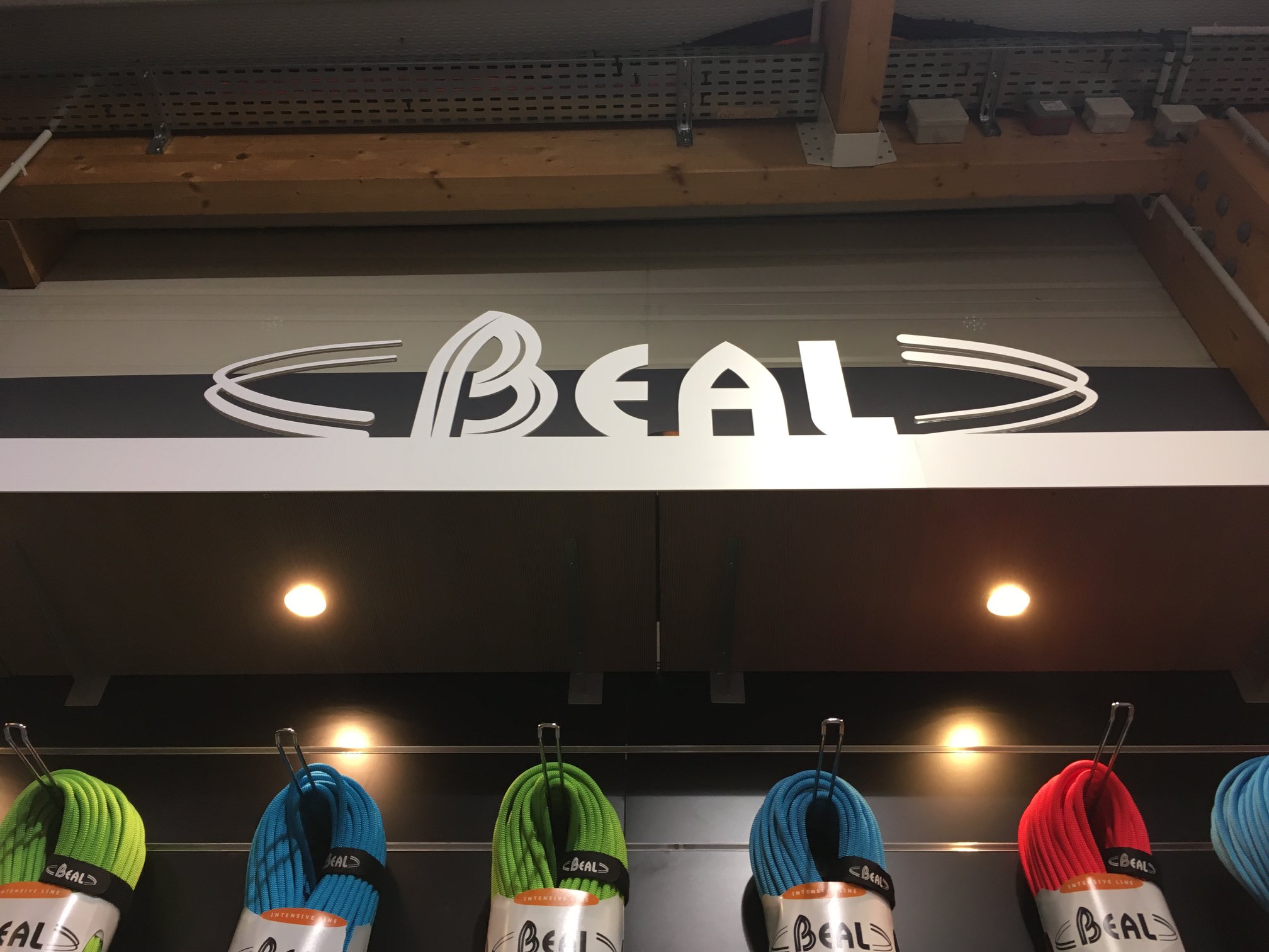 Corner BEAL, pour le magasin Espace Montagne, à Grenoble.