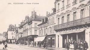 « Café la COMEDIE » à Vendôme.