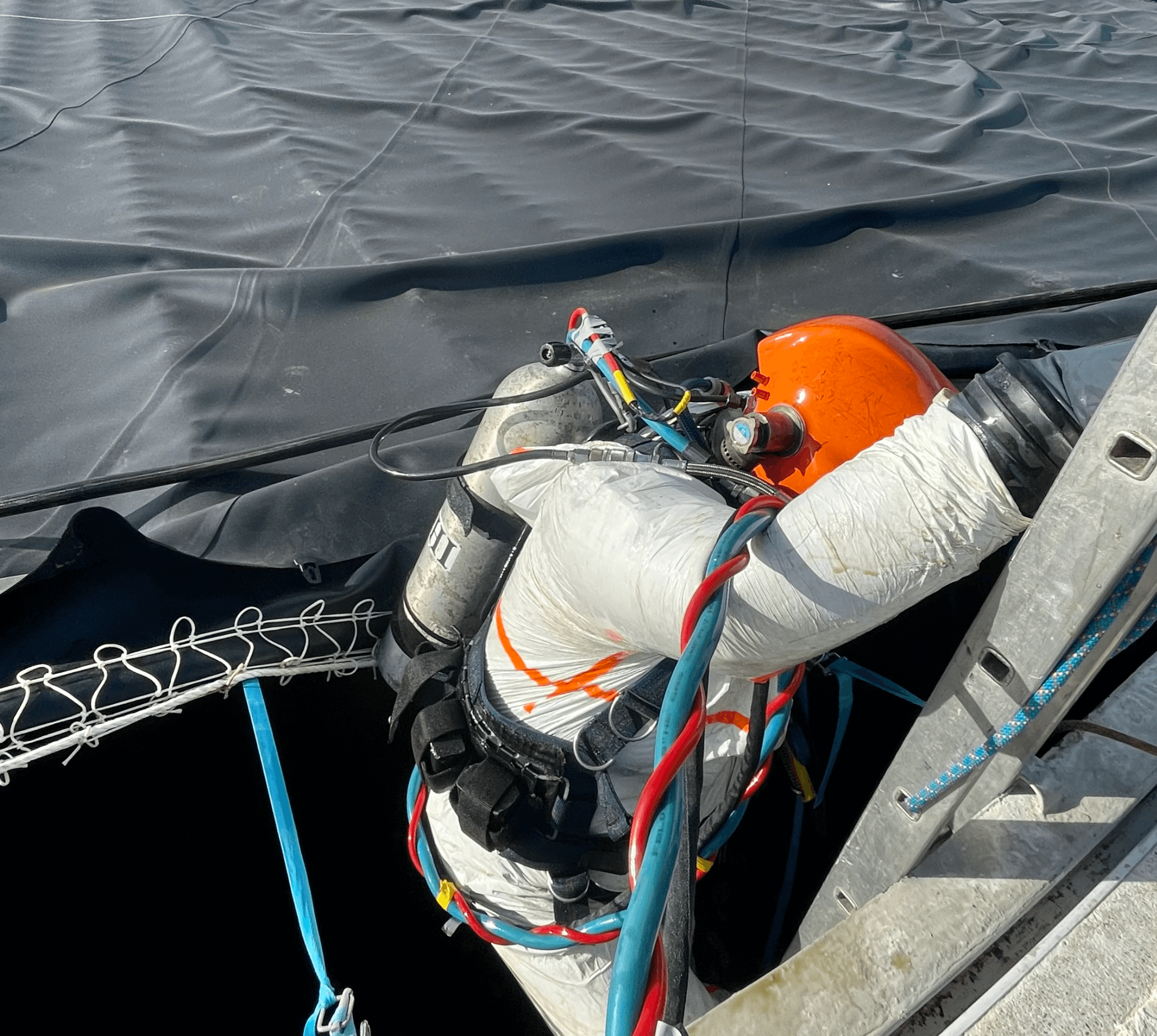 Plongeur professionnel scaphandrier digesteur biométhanisation