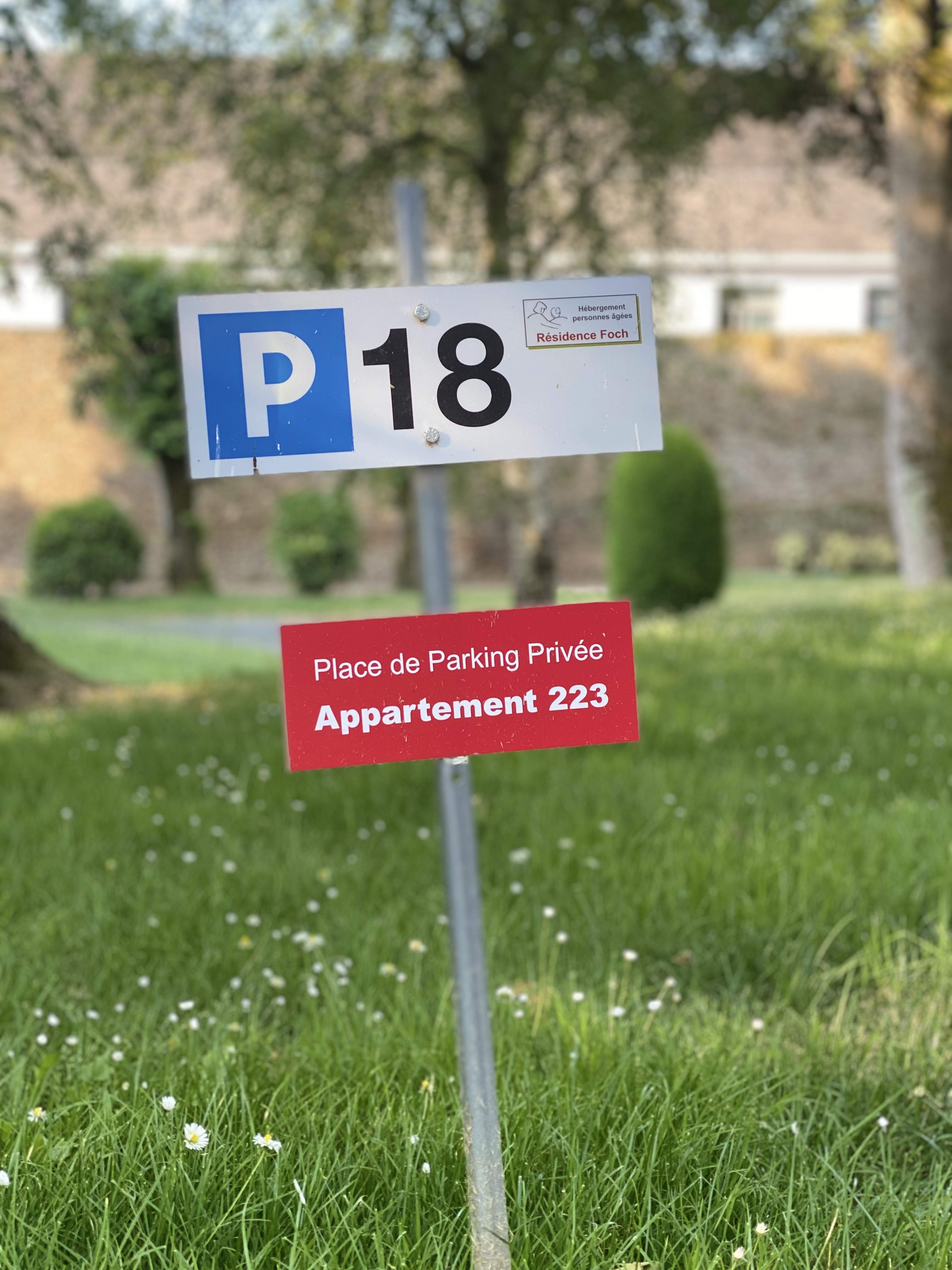 parking privatif sous vidéo surveillance