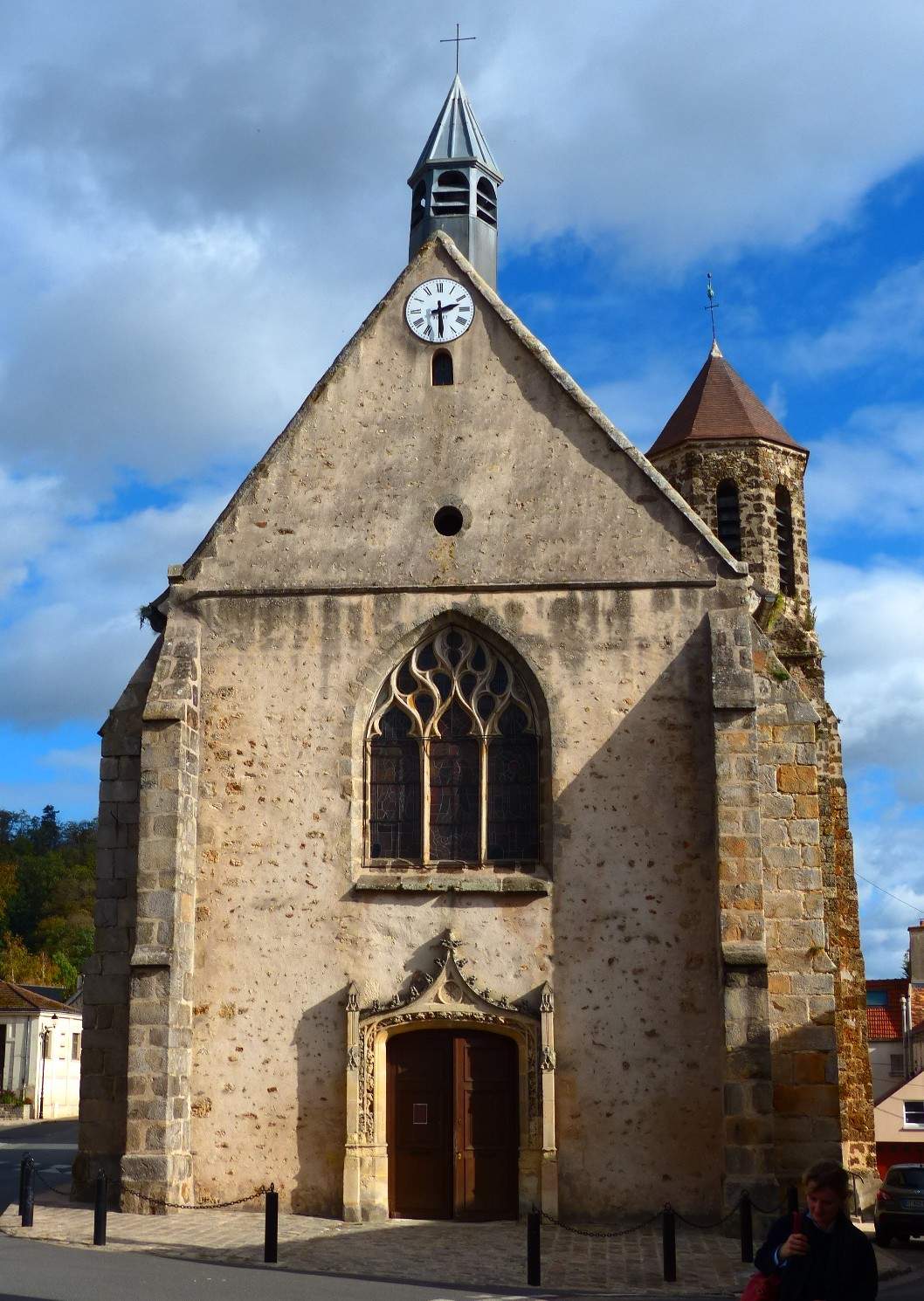 façade Occidentale de l'église de Marcoussis