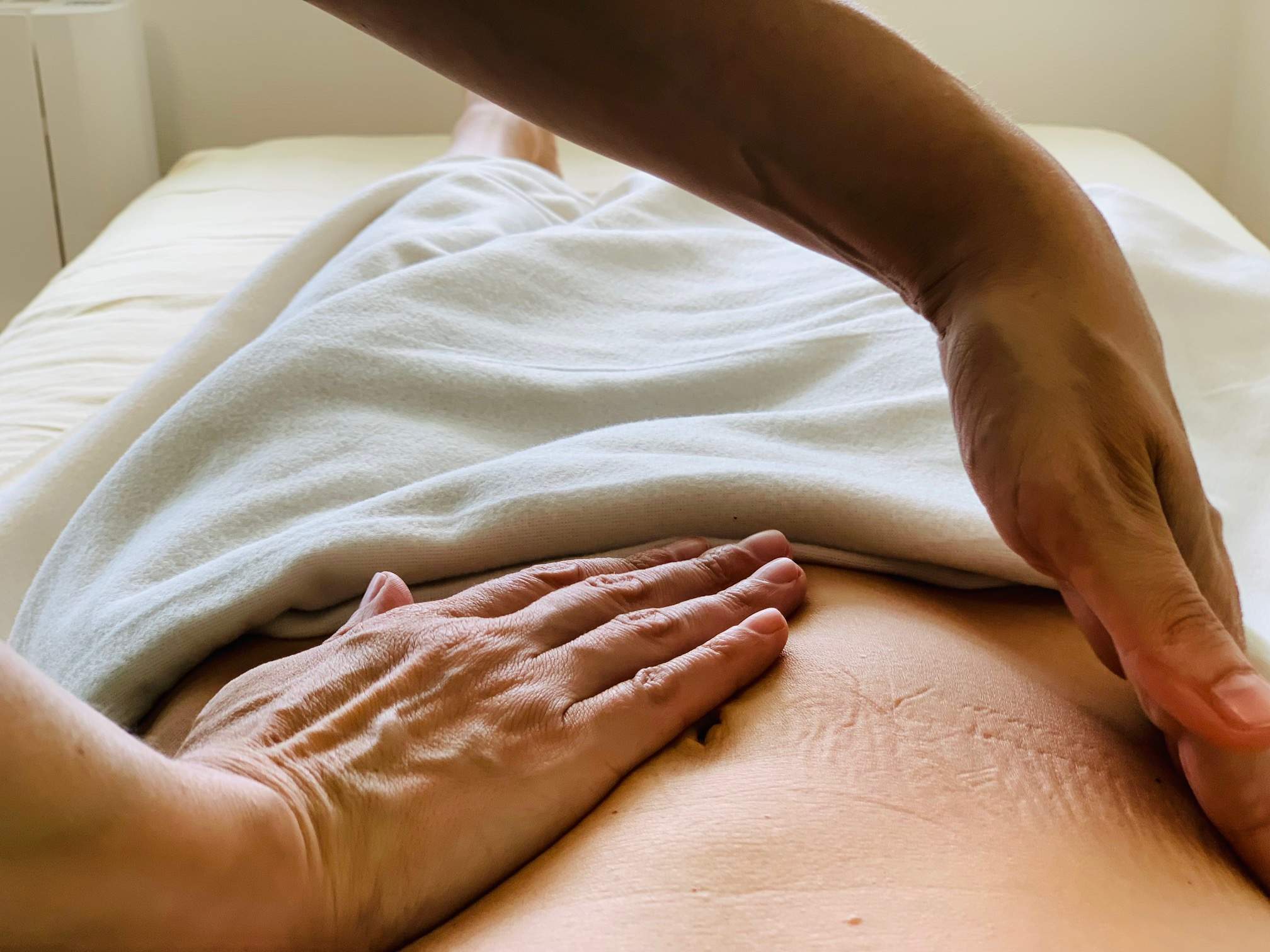 Vous cherchez un massage drainant ? Découvrez le drainage lymphatique