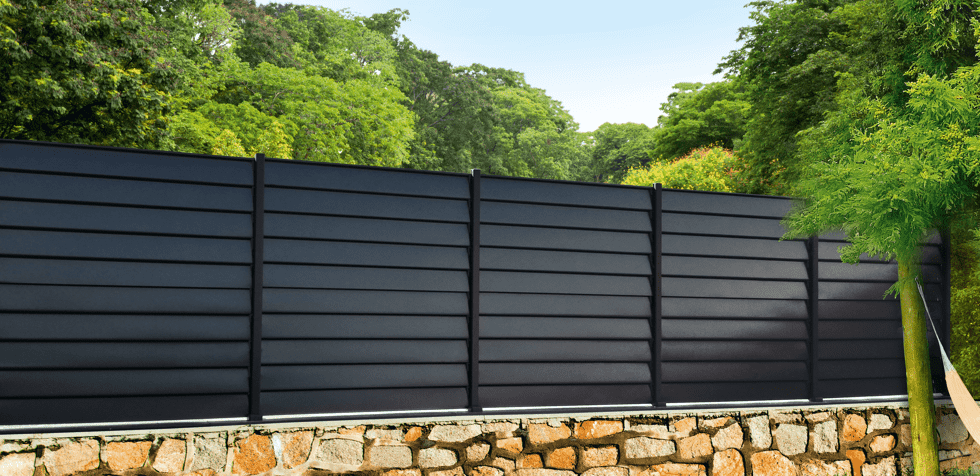 JR Clôture, une entreprise dynamique à votre service pour tous vos projets de clôtures, portails ou gabions ainsi que l'aluminium