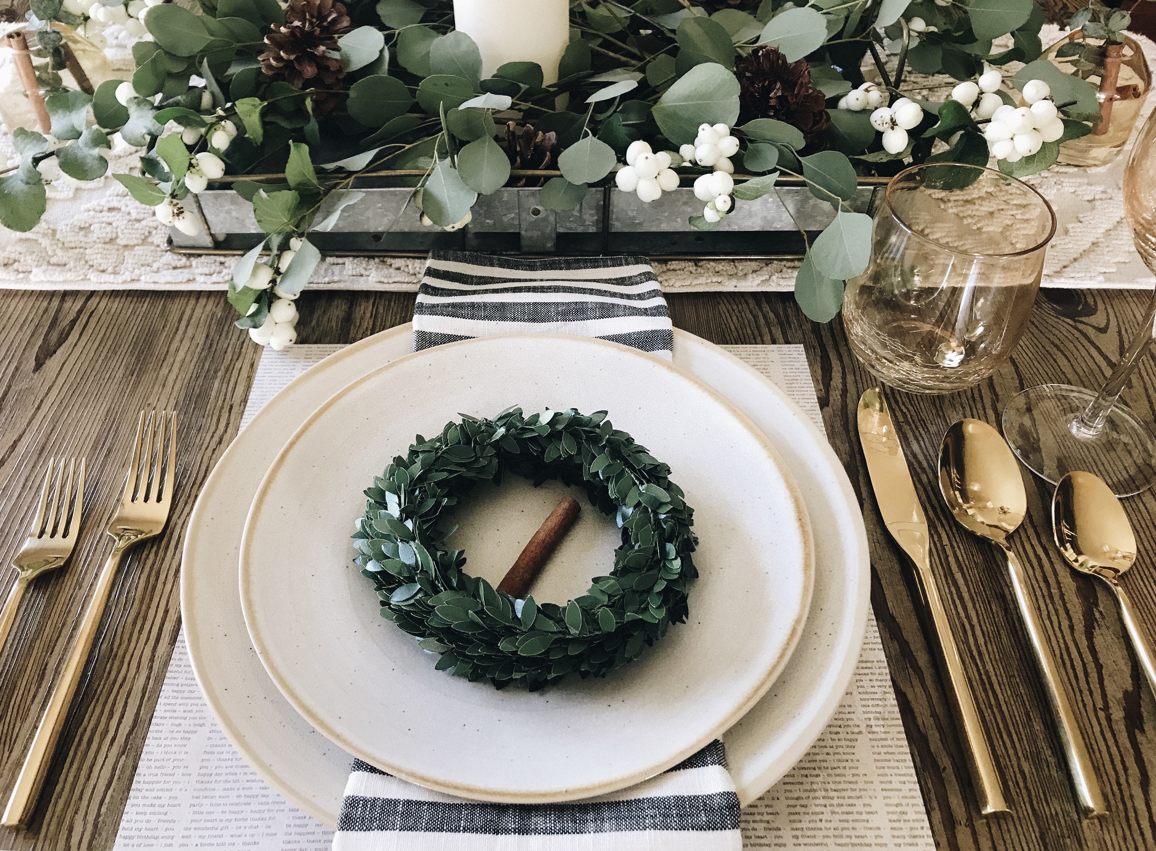 Family, Food and a Great Last Minute Tablescape
