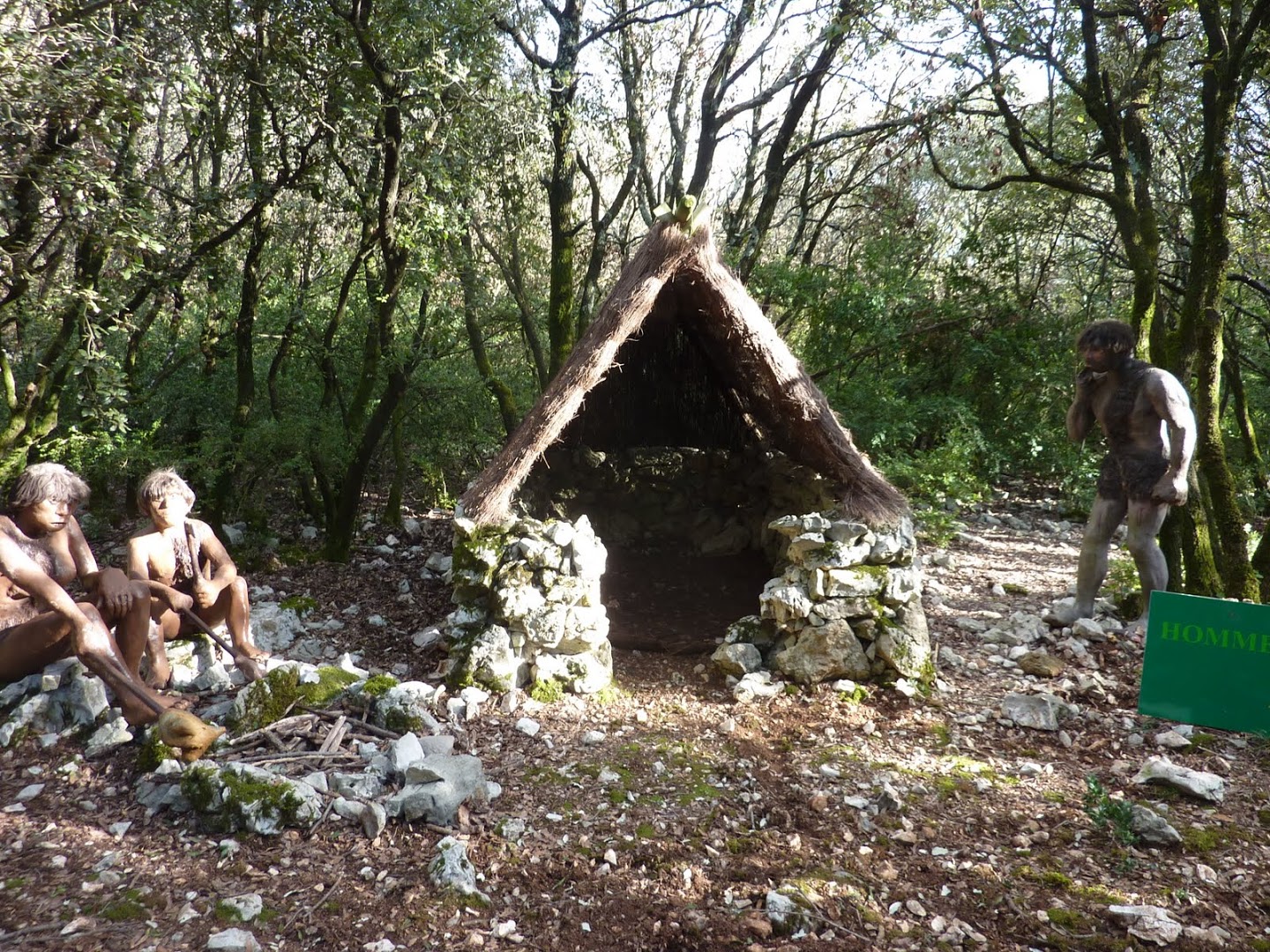 Hommes préhistoriques - Aven Marzal - Ardèche sud