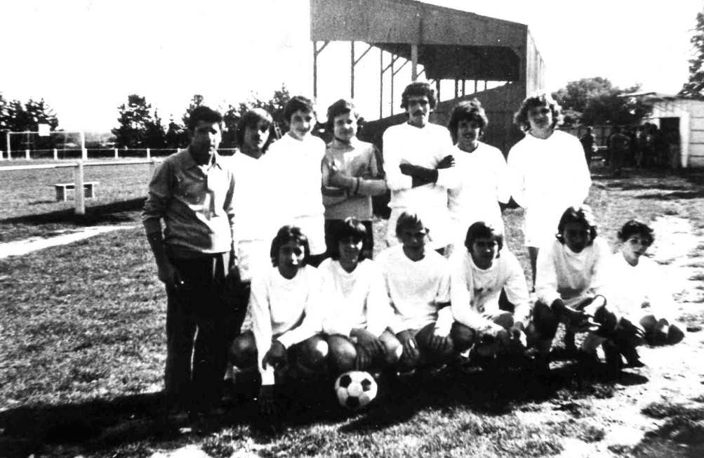 Juniors saison 1975-76