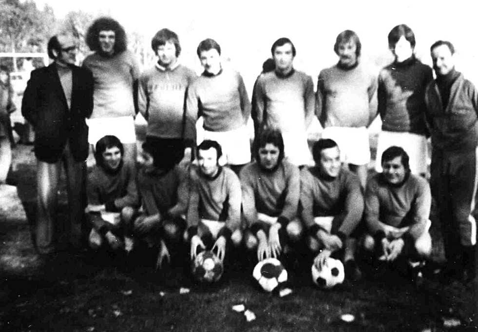 Seniors 1A 1974-75